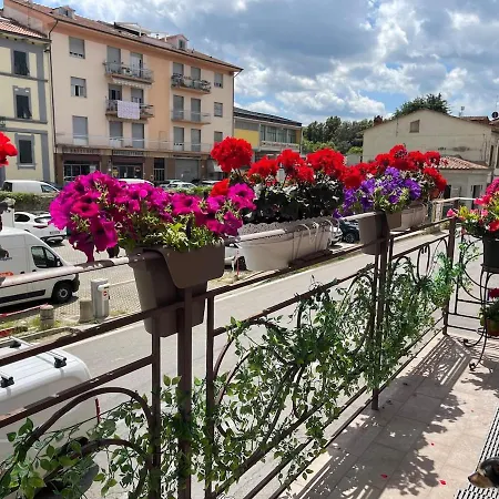 Charming House- Centro Apartament *