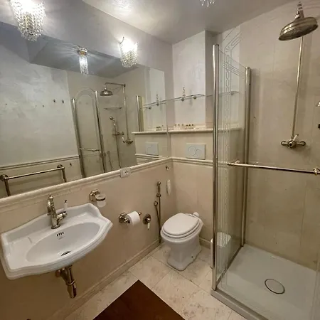 Charming House- Centro Apartmán Arezzo