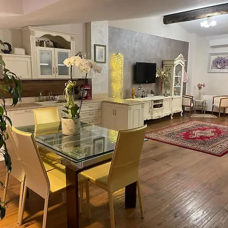 Apartment Charming - Centro *