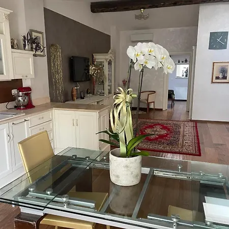 Apartamento Charming House- Centro Arezzo